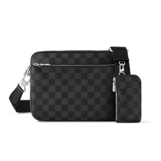 Сумка-мессенджер Louis Vuitton